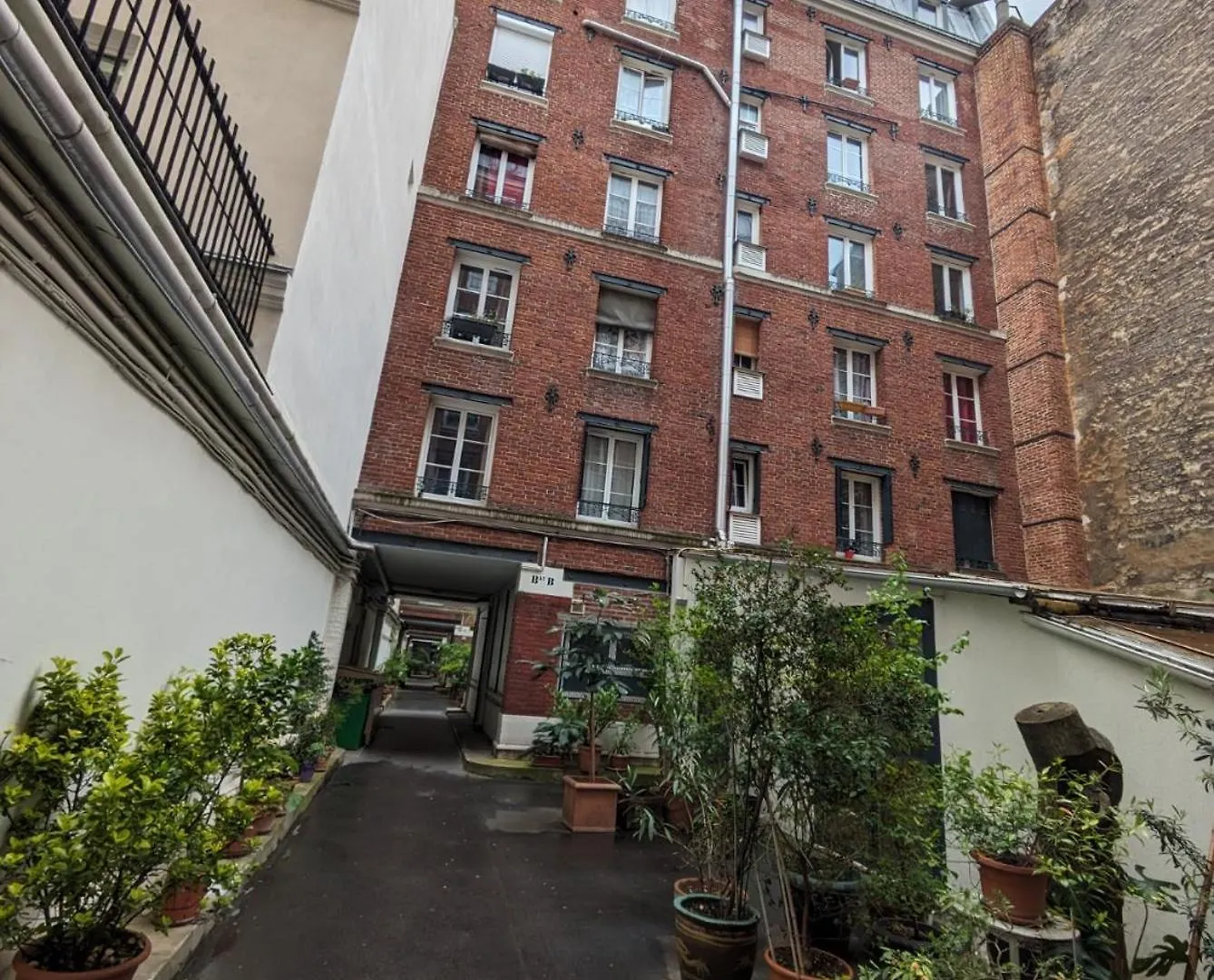 Charmant 2 Pieces A Paris 11Eme Apartment 0*,